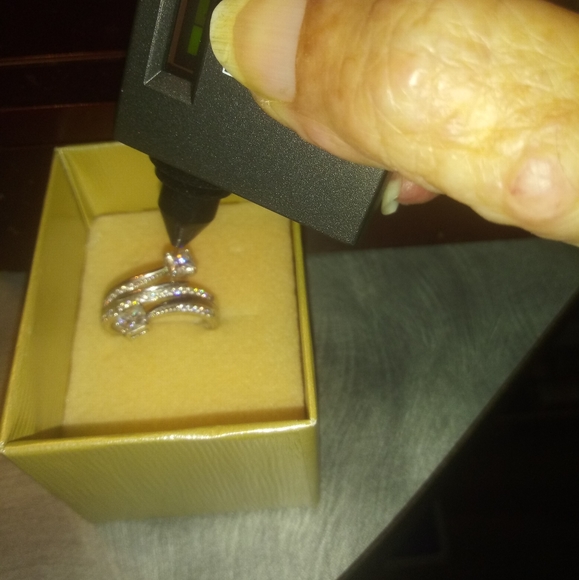 JTV Moissanite Fire - Picture 1 of 7